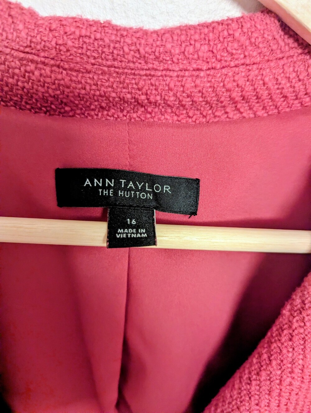 Ann Taylor Hutton Textured Single Button Blazer - Fuchsia - Picture 3 of 9